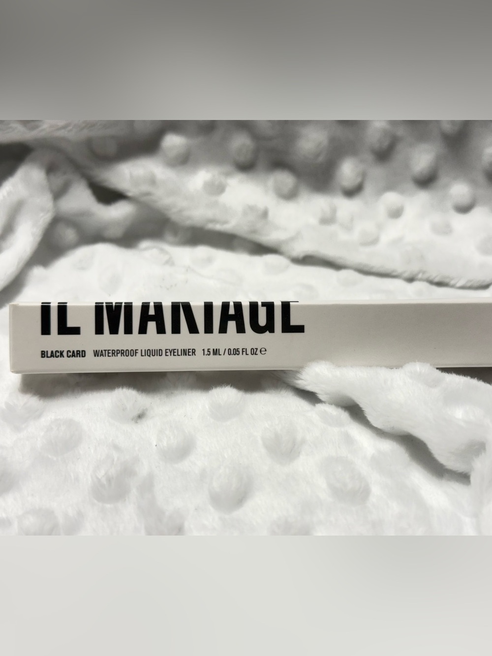 IL MAKIAGE Waterproof Liquid Eyeliner in Black